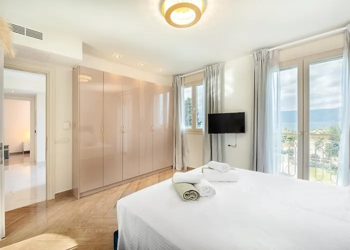 Vila Zeta Luxury Mantouki