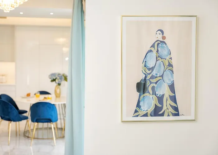 Zeta Luxury Mantouki