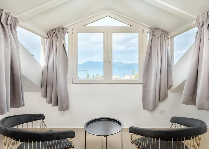 Villa Zeta Luxury