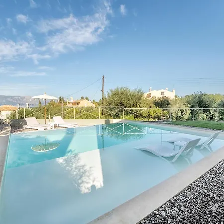 Villa Zeta Luxury *