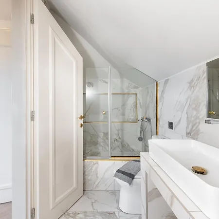 Zeta Luxury * Mantouki