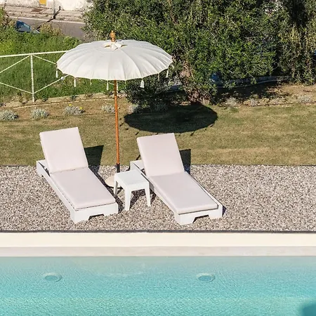 Zeta Luxury Villa