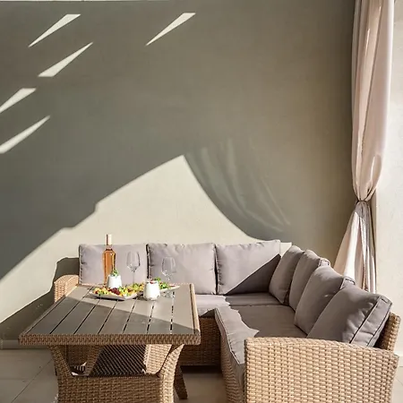 Villa Zeta Luxury