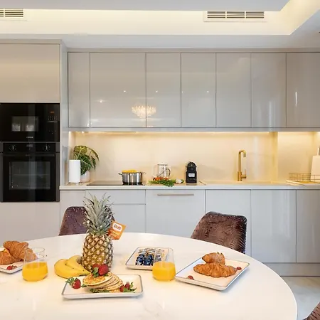 Zeta Luxury Villa